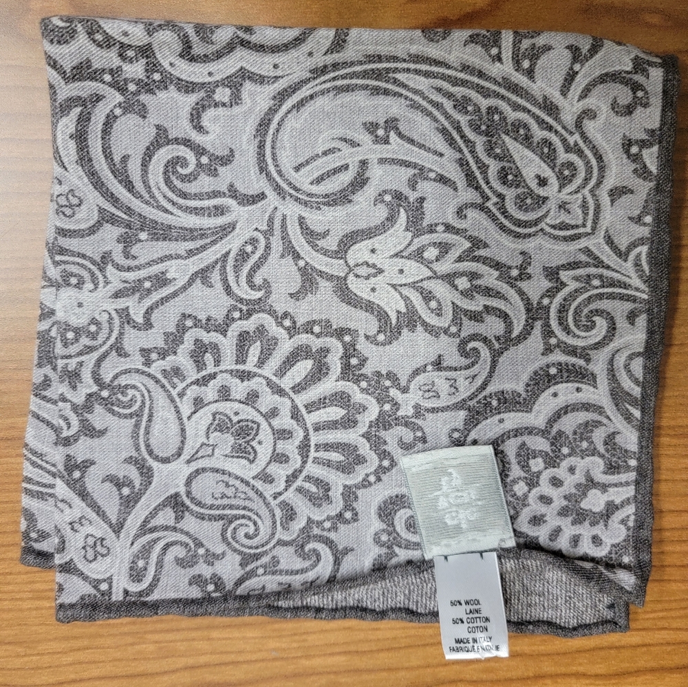 Eleventy Platinum Wool Blend Pocket Square NWOT